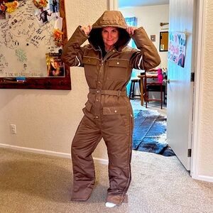 Sears Work Leisure vintage 70’s brown snowsuit. Men’s.  Unique.